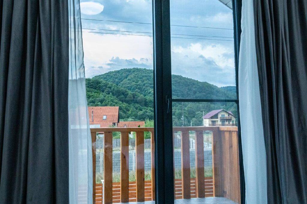 Casa Viki Villa Rîşnov Exterior foto
